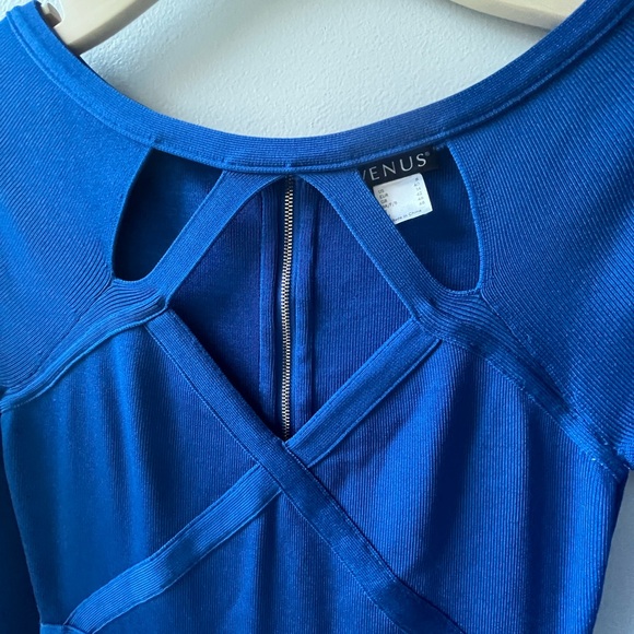 Sapphire blue mini bandage dress Venus size 8. - Picture 2 of 5